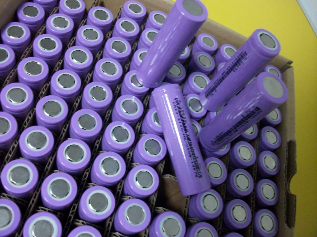回收锂电池正极材料方法